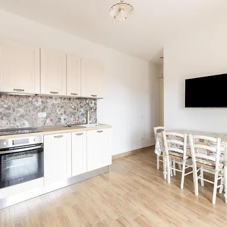 Apartman A Due Passi Dal Mare, Con Ampio Giardino Castelsardo